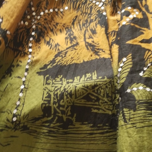 Skirt - Picture 2 of 6